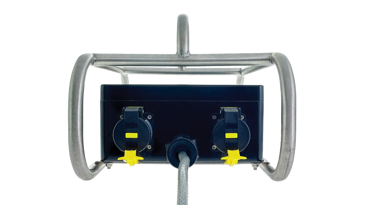 Compact Splitter 4x110V ATX